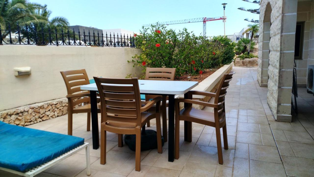 Tranquil Villa Apartments Units Mellieħa Exterior foto